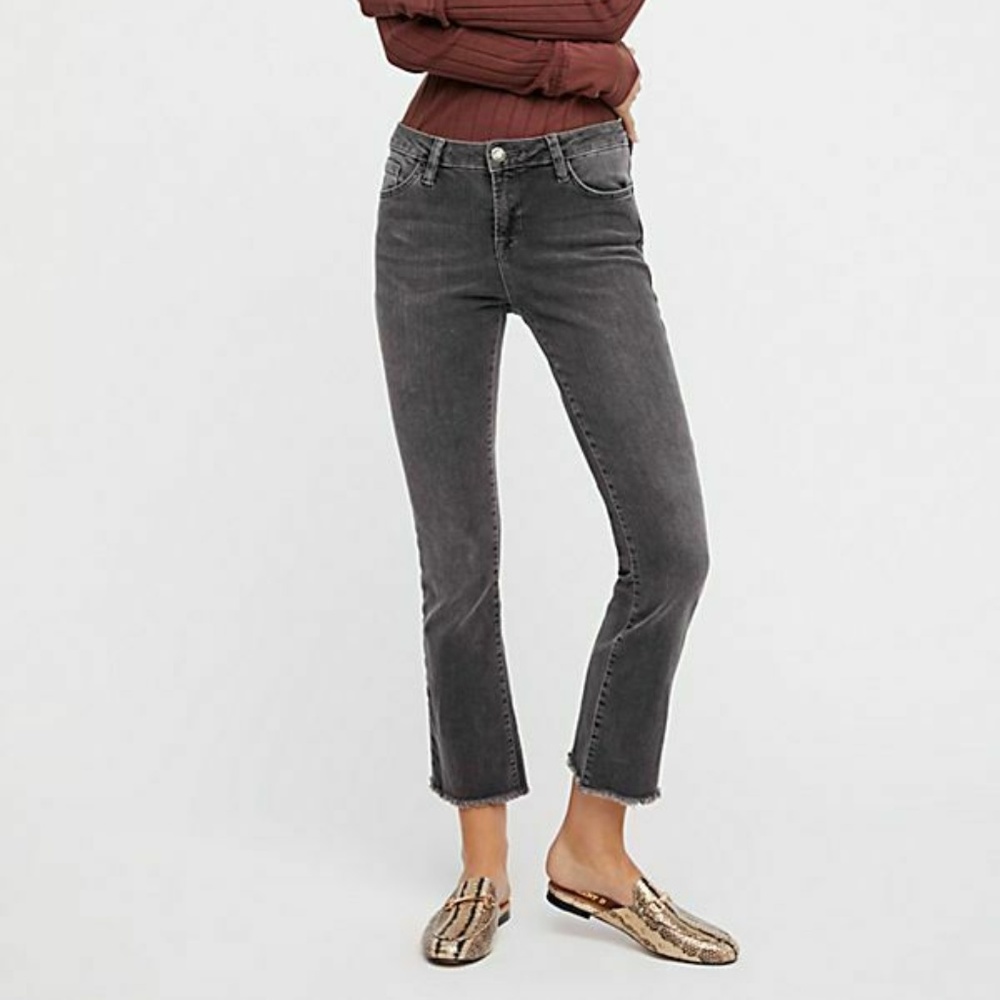 FREE PEOPLE Raw-Hem Straight Crop Jeans NWOT 25